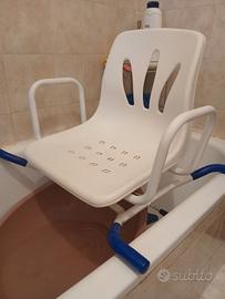 sedia girevole per vasca anziani