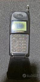 telefono Motorola 8700