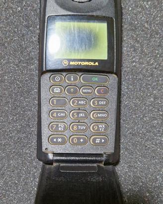 telefono Motorola 8700