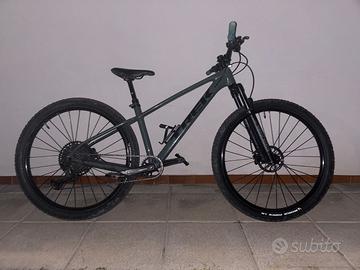 Trek Marlin 7 2025