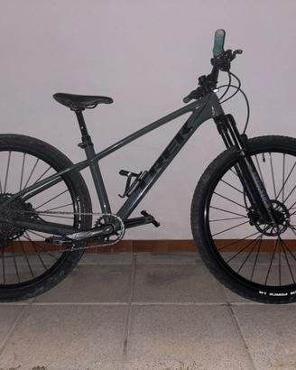 Trek Marlin 7 2025