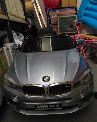 Macchina BMW 