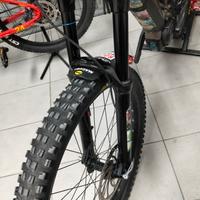 forcella e-bike suntour aion 27,5 160mm