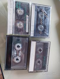 4 musicassette mix TDK, that's e Sony