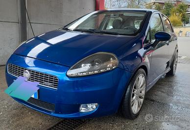 Fiat grande punto,turbo e gomme nuove!