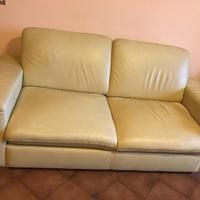 Divano letto 2 posti +poltrona
