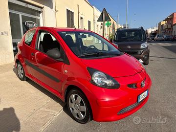 Toyota Aygo 1.0 12V VVT-i 3 porte Sound
