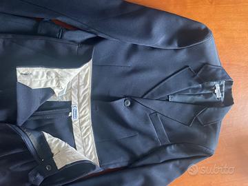 Completo da cameriere