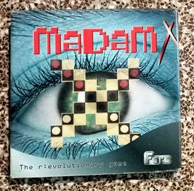 MadamX - The r:evolutionary game