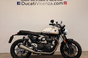 TRIUMPH Speed Twin 1200