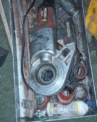 Filettatrice elettrica Ridgid 690