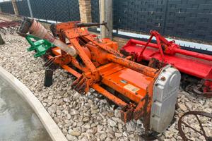 Trattore fresa HOWARD tipo pesante 2.20 cm