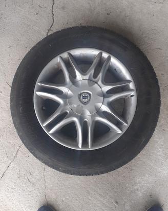 lancia lybra dischi e ruote 