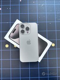 iPhone 15 Pro Titanio Naturale 128GB