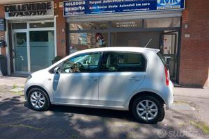 SEAT MII CHIC ADATTA A NEOPATENTATI