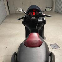 Yamaha T Max - 2005