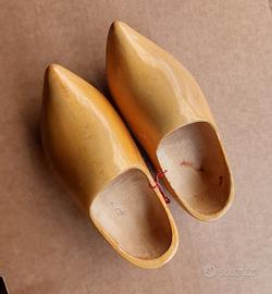 Zoccoli in legno, artigianato Olanda