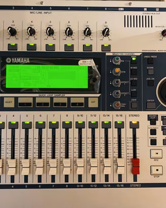 Yamaha AW 1600 Digital audio multi track recorder