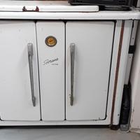 Cucina "economica" a legna Sovrana Extra bianca