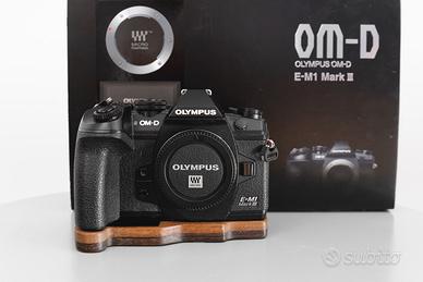 Wood grip Olympus OM-D E-M1 II e II