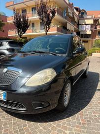 Lancia Ypsilon 1.2 Argento