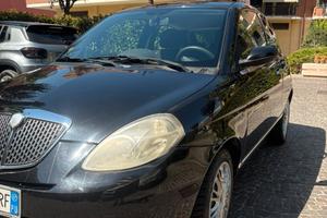 Lancia Ypsilon 1.2 Argento