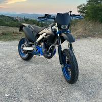 Hm crm 125 - 2015