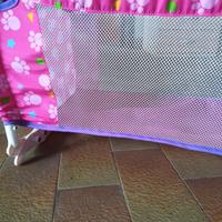 lettino fucsia per bambole