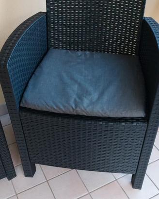 poltroncine e tavolino