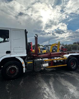 Iveco Eurotech 240-42 scarrabile
