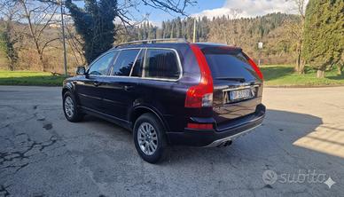VOLVO XC90 2.4 D5 20V AWD