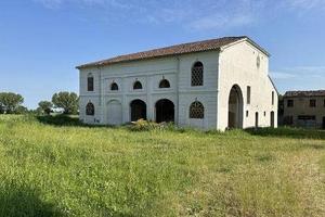 Immobile in asta di 958 m² con 1 locale a Moglia