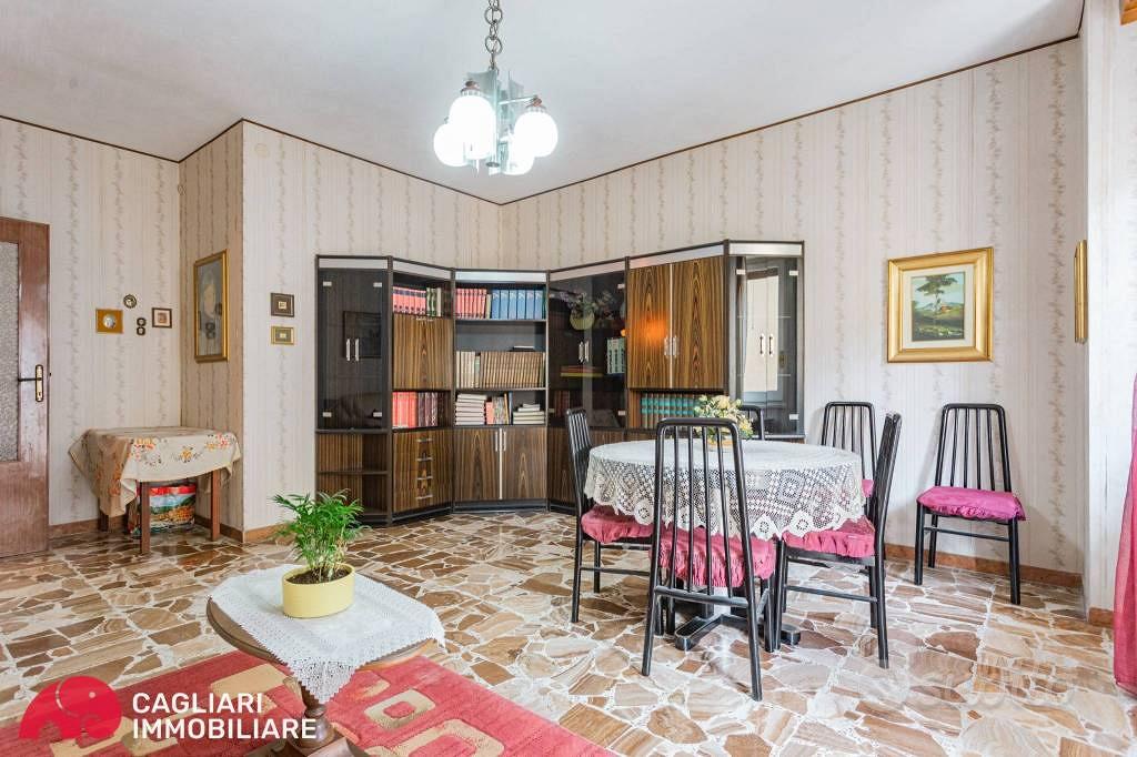 Appartamento di 197 m² con 5 locali e box auto dop - Altro