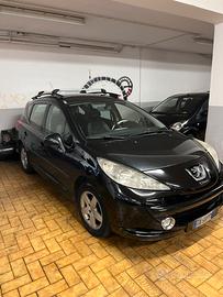 Pegeout 207 2009 benzina/gpl