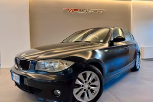 BMW SERIE1 118D 5PORTE FUTURA 122CV CERCHI IN LEGA