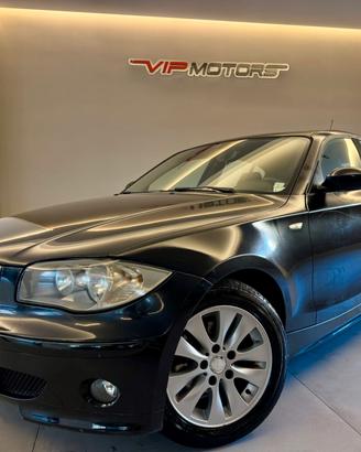BMW SERIE1 118D 5PORTE FUTURA 122CV CERCHI IN LEGA