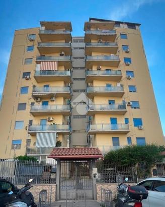 3 LOCALI A PALERMO