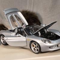 Maisto 1:18 Porsche Carrera GT 
