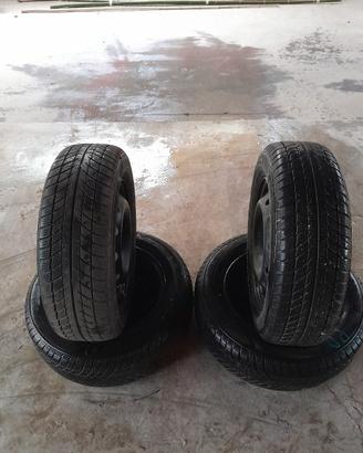 Cerchi e gomme da neve Y10