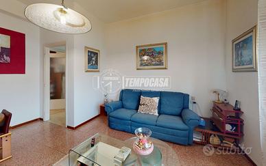 LUMINOSO BILOCALE CON BOX IN ZONA TRANQUILLA A MAG