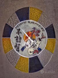 Orologio da parete in vetro dipinto mano.