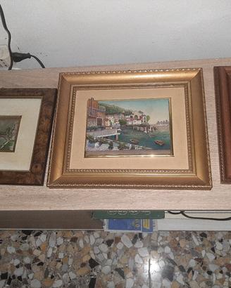 SOTTOPREZZO 3 quadri quello centrale basso rilevo 