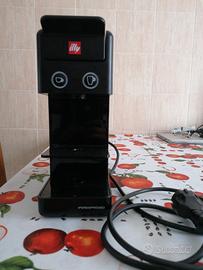 macchina caffè illy in Cialde come nuova 