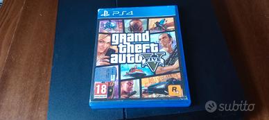 ps4 con il joystick e GTA5 