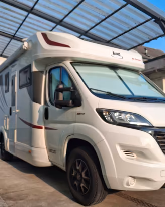  camper semintegrale  superaccessoriato 