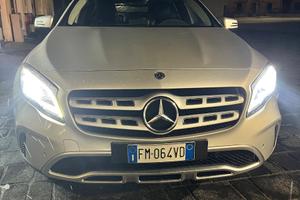 Mercedes GLA