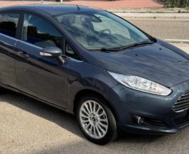 FORD Fiesta 6ª serie Titanium - 2013