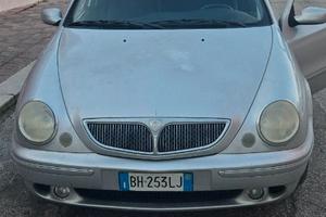 Lancia lybra 1.9