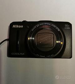 Nikon Coolpix S9700