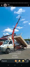 Iveco Daily patente c ribaltabile con gru e cest